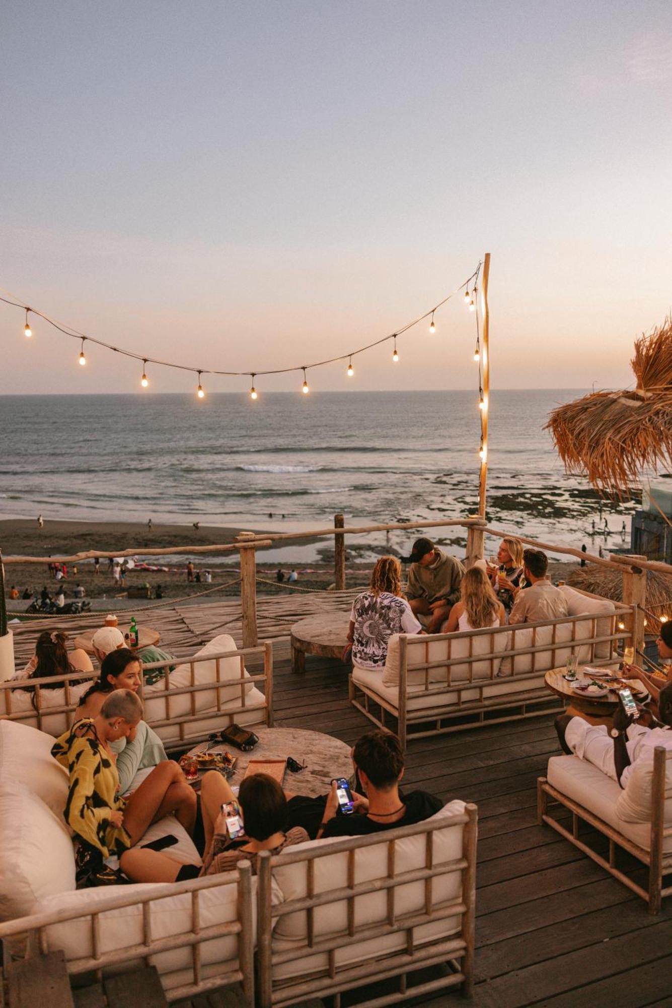 Pnb Beach Resort Canggu Extérieur photo