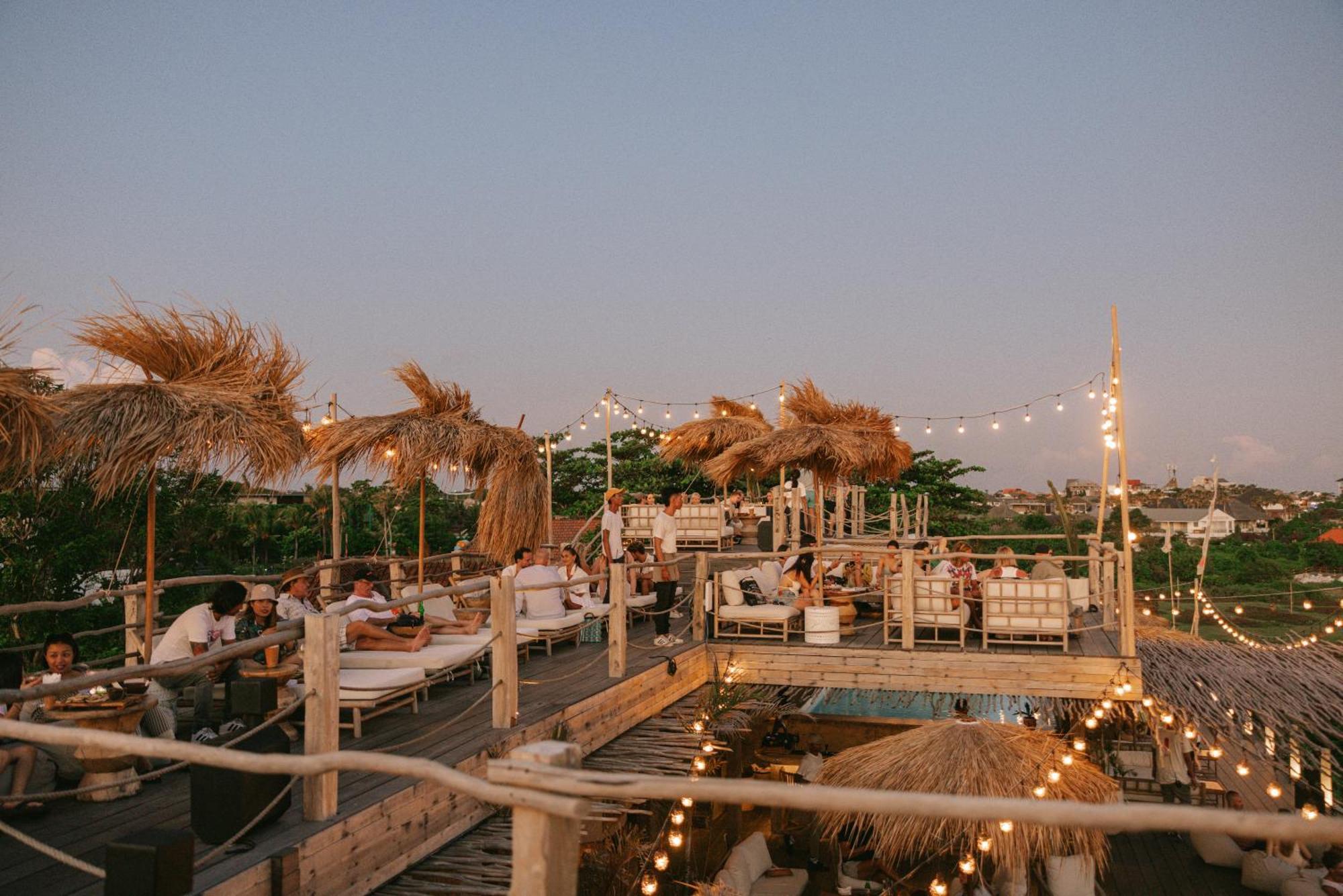 Pnb Beach Resort Canggu Extérieur photo
