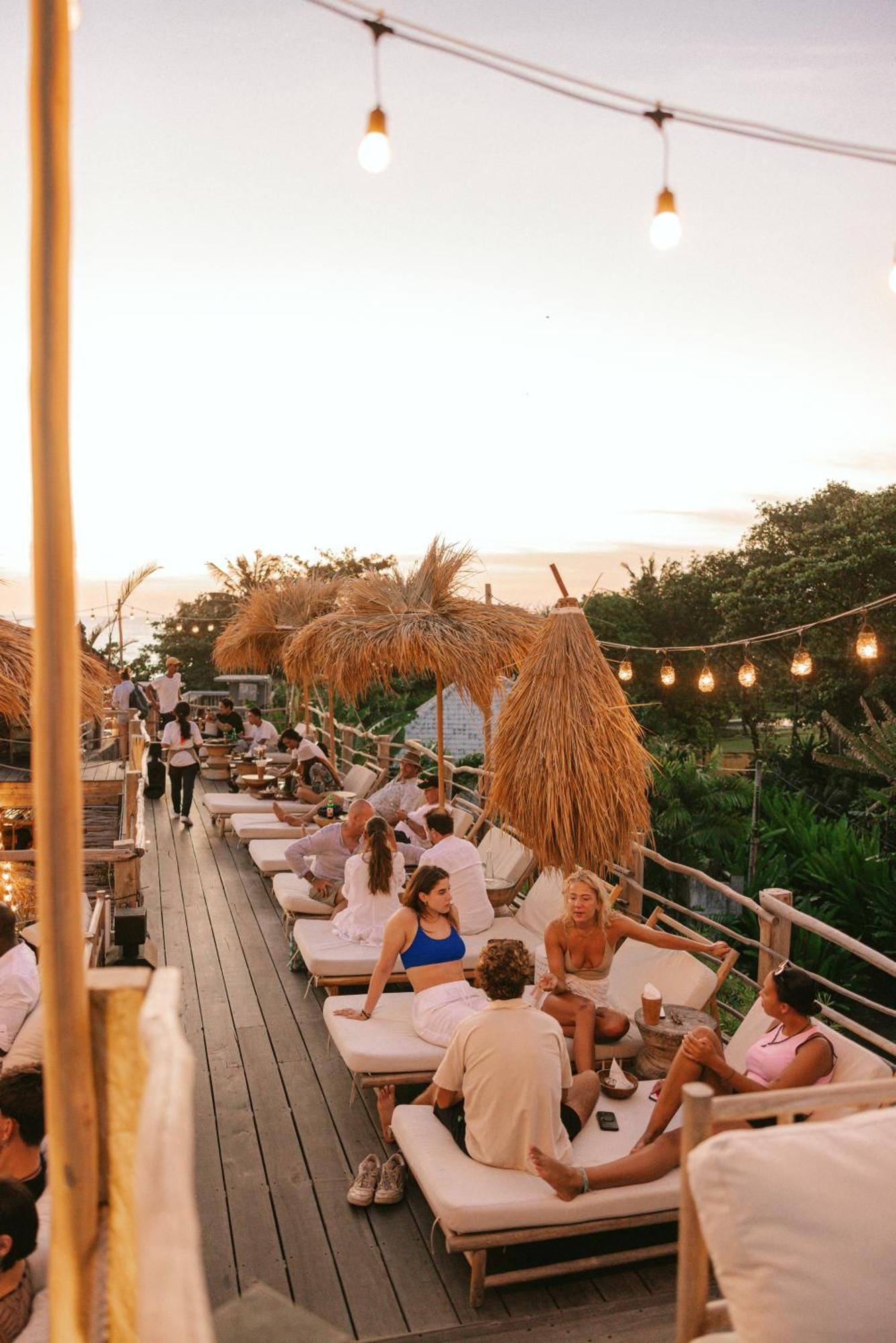 Pnb Beach Resort Canggu Extérieur photo