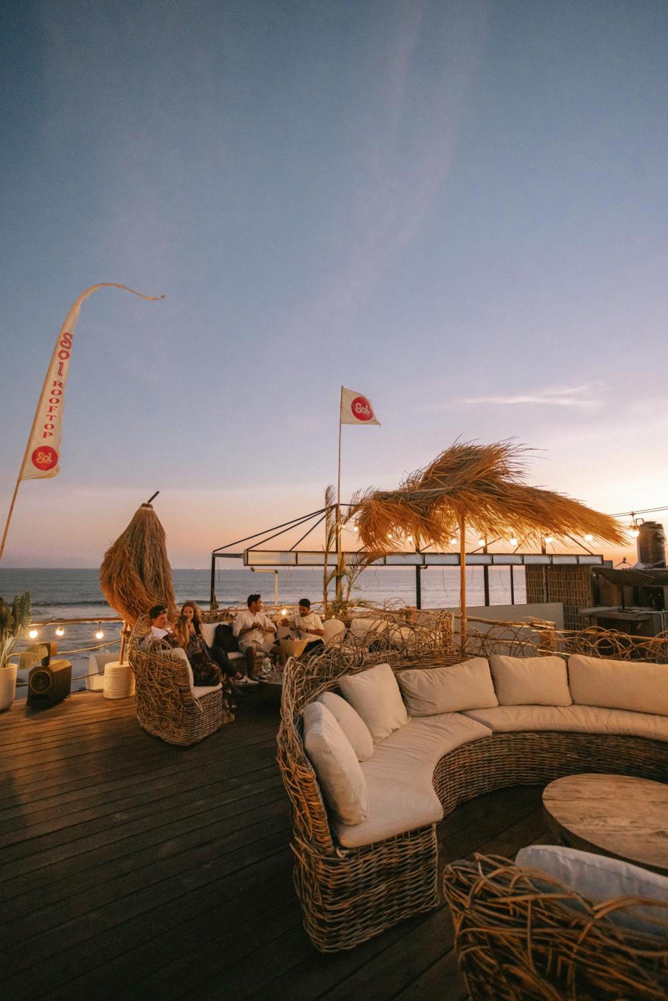Pnb Beach Resort Canggu Extérieur photo