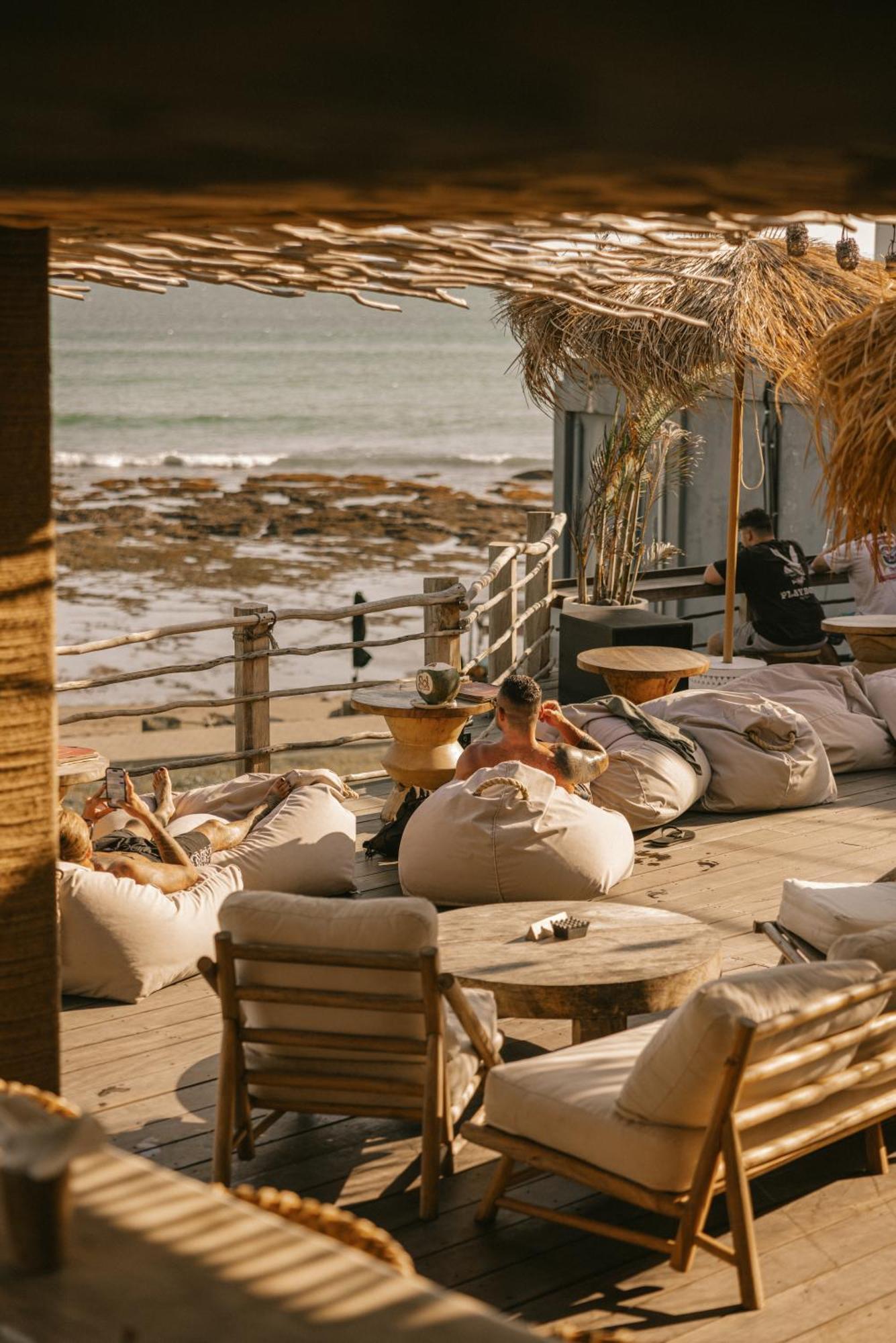 Pnb Beach Resort Canggu Extérieur photo