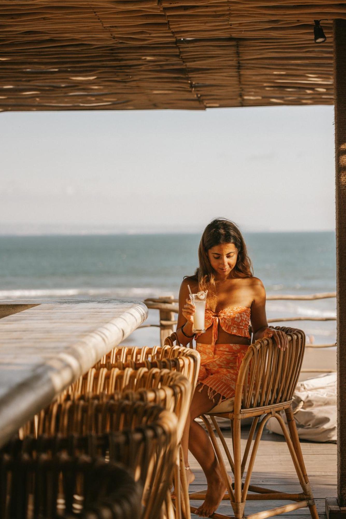 Pnb Beach Resort Canggu Extérieur photo