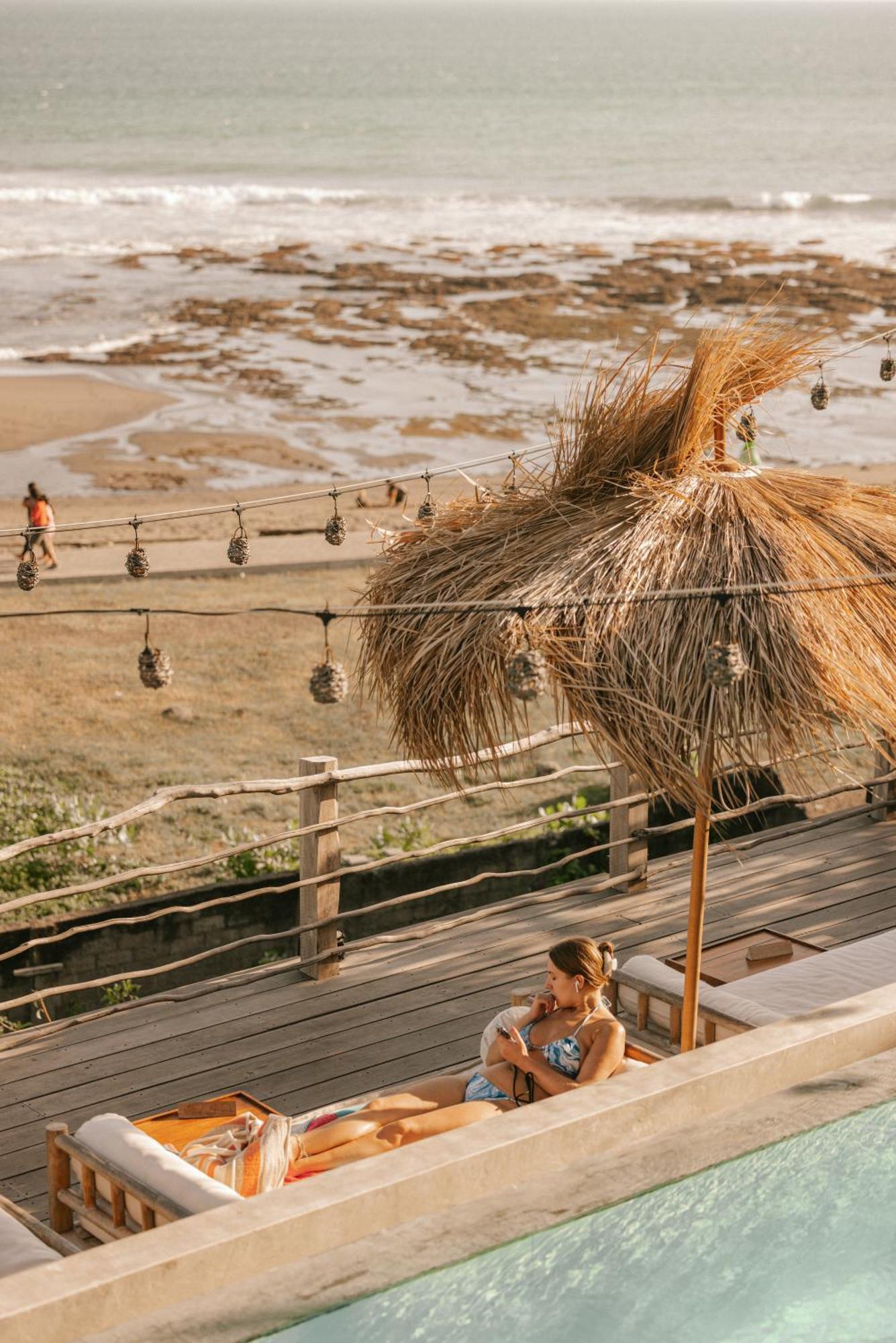 Pnb Beach Resort Canggu Extérieur photo
